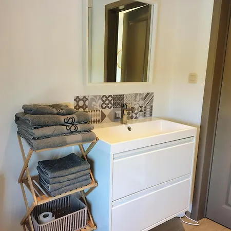 La Petite Maison De Terre De Partage Ohey