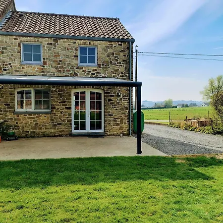 La Petite Maison De Terre De Partage * Ohey