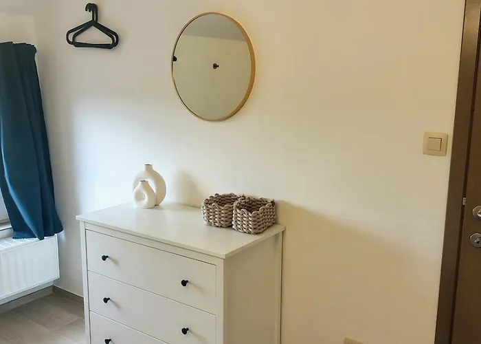 La Petite Maison De Terre De Partage Ohey